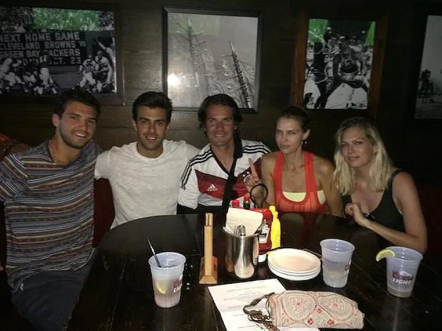 Гришо и Шарапова крещяха за Германия