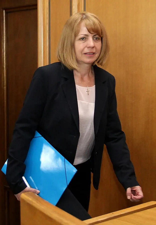 Фандъкова иска средства за 55 км критични участъци