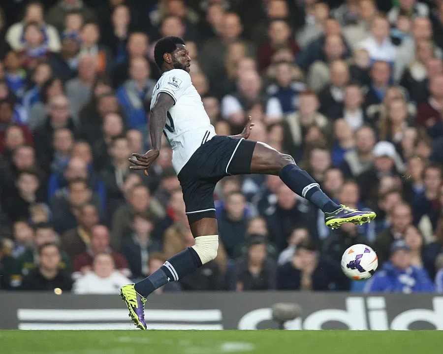 Малария прати Емануел Адебайор в болница