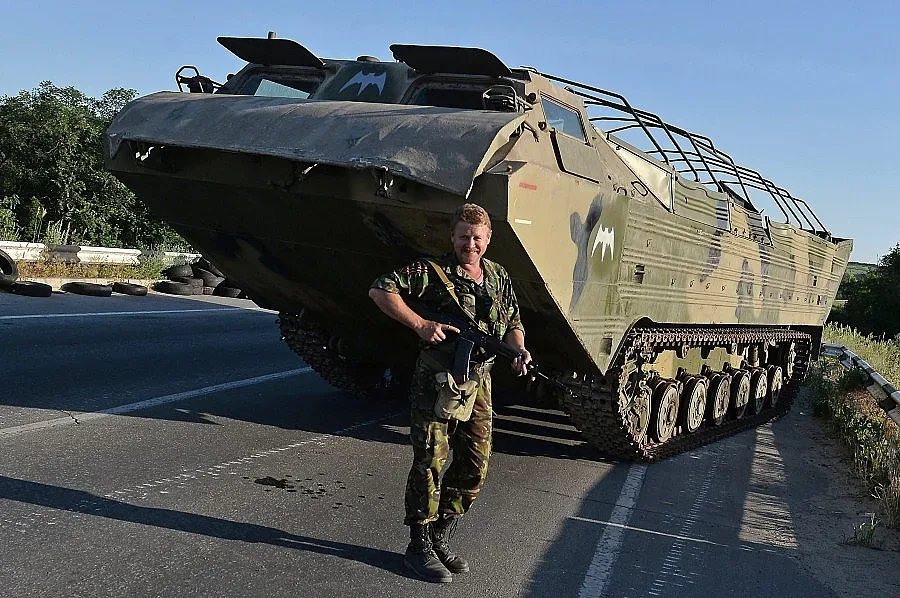 Нови боеве избухнаха около Луганск