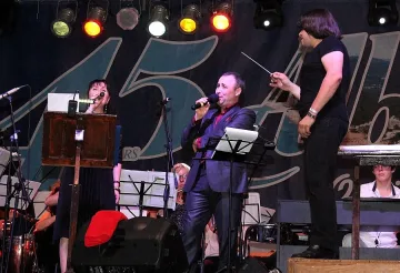 Руслан Мъйнов и Валентина Громико взривиха публиката в Албена