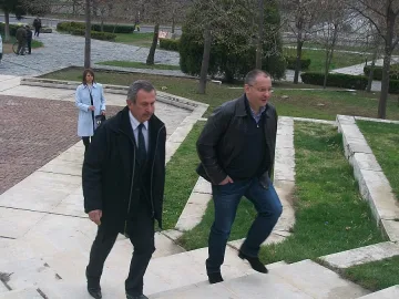 Изключиха бивш лидер от общинския съвет на БСП заради АБВ