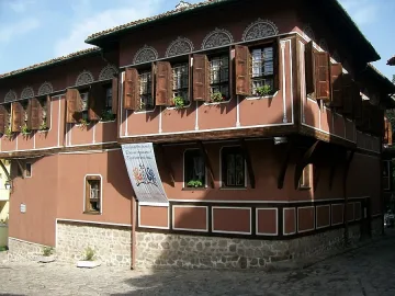 СНИМКИ: Старият Пловдив възкръсва