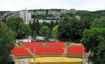"Междузведни войни" в Летния театър за болярите