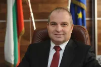 Истината за самолета на Урсула! Няма заглушаване
