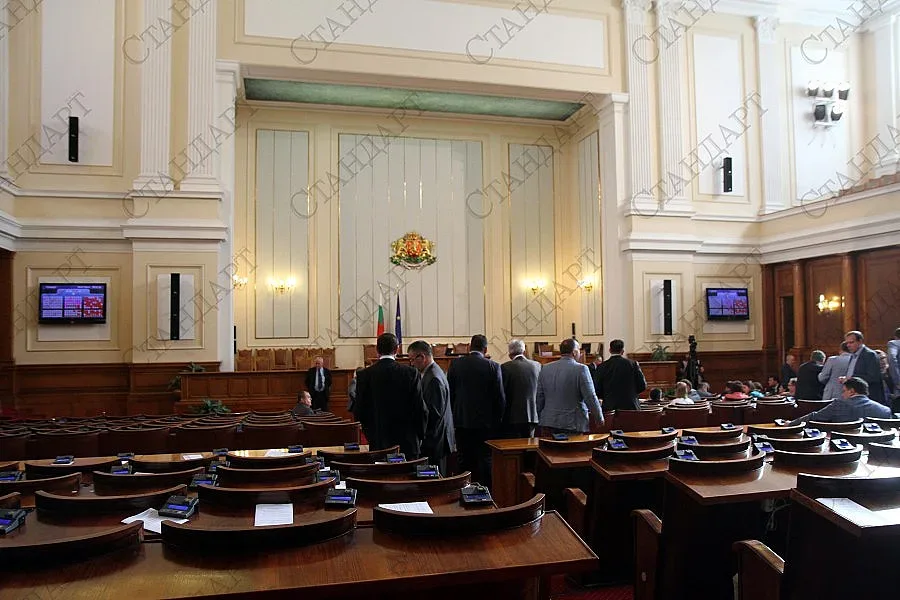 Депутатите гледат ветото на Закона за конкуренцията