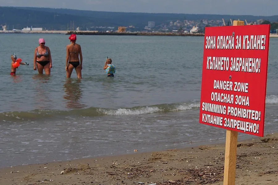 Вирус тръшка децата по морето