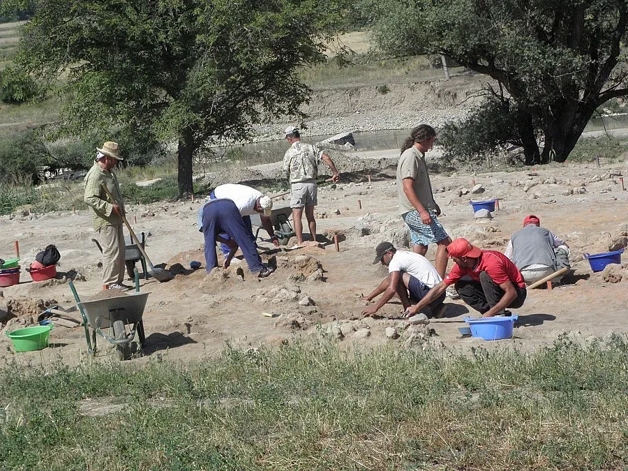 Археолози искат 3 м. отсрочка за проучвания на АМ „Струма"