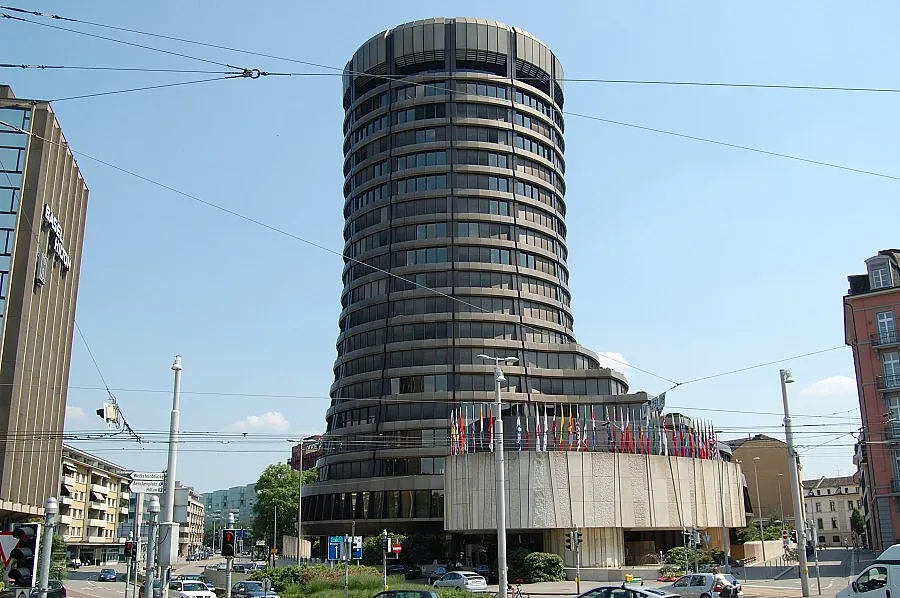 Задава се нов кредитен балон според Банката за международни разплащания