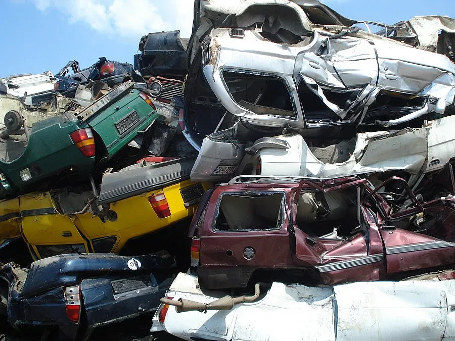 Банскалия продаде за скрап чужда кола