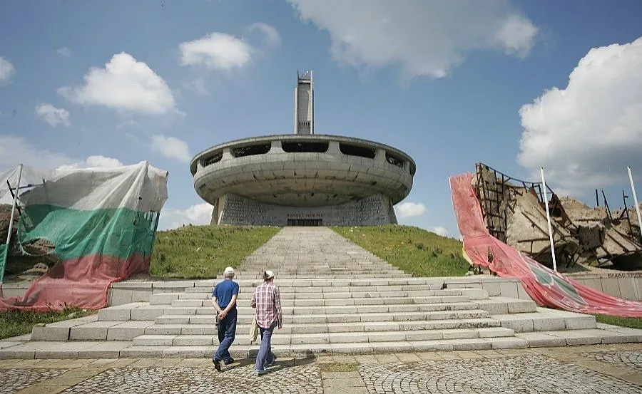 Стягат Ашкина поляна за събора на социалистите