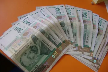 Измъкнаха три бона от пиян норвежец