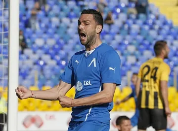 Владимир Гаджев с навехнат глезен