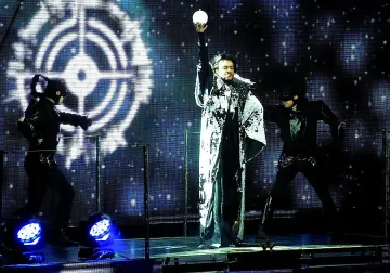 Киркоров все така обича Алла