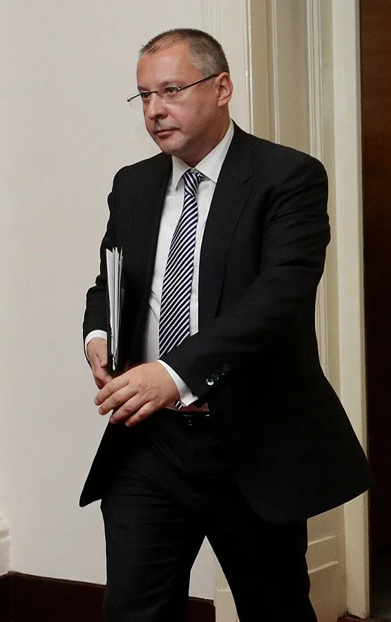 БСП избира шеф, плаче за Сергей (ОБЗОР)