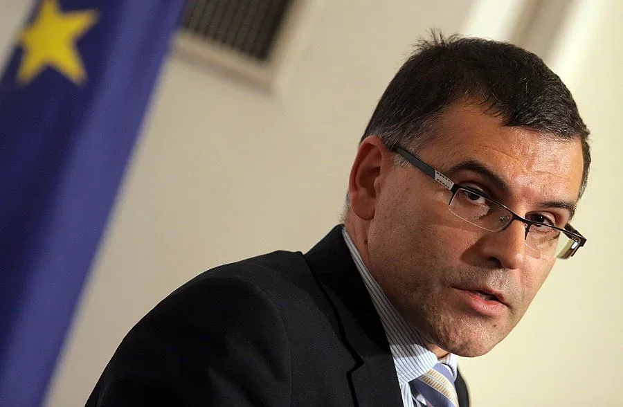 Дянков няма да се връща на "Дондуков" 1