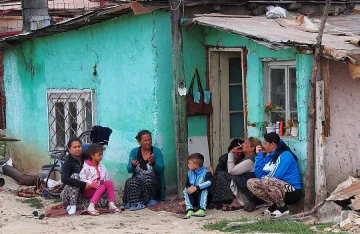 Връчиха заповеди за изземване на 7 къщи във Варна