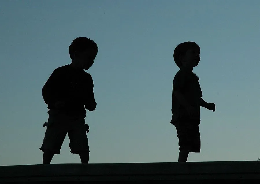 Нови правила за международното осиновяване