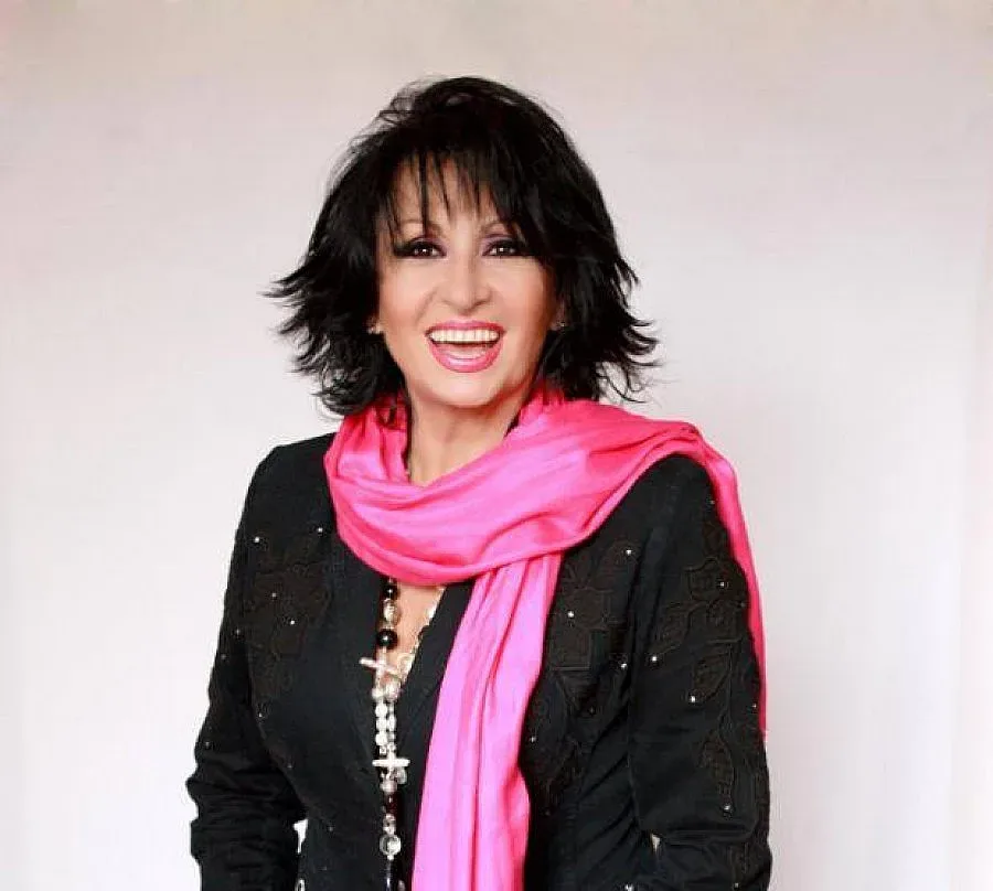 Йорданка Христова пее във Варна