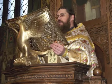 Отец Поликарп става епископ