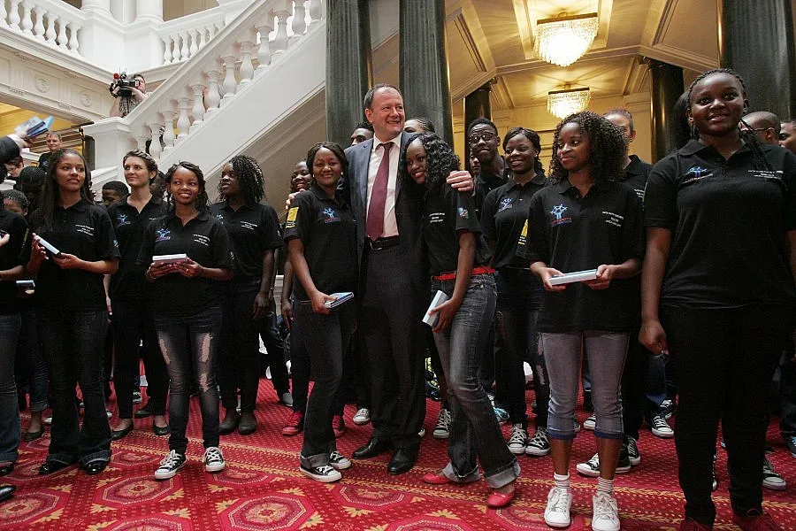 Червени провалиха второ заседание на парламента (ОБЗОР)