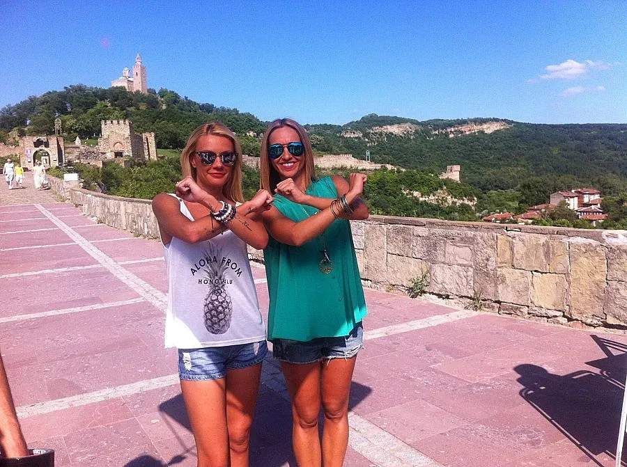 Кастинг за "Х-Фактор" на бензиностанция