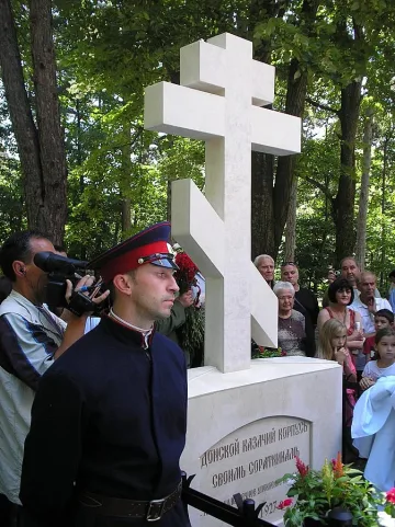 Възстановиха казашки паметник в Шипка