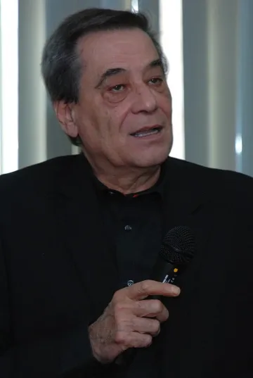 Проф. Миланов: Парите за здраве свършват през септември