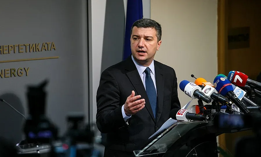 Енергийните дружества не са местили парите си