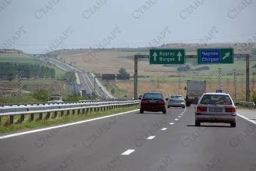 Тапи по пътя за Бяло и Черно море