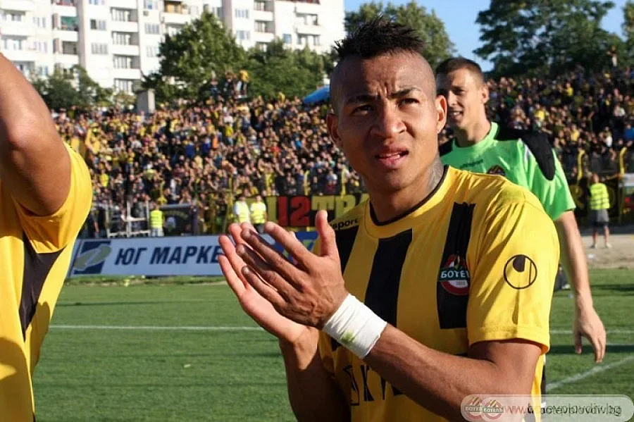 Официално: Ботев Пд продаде Анисе на Лудогорец