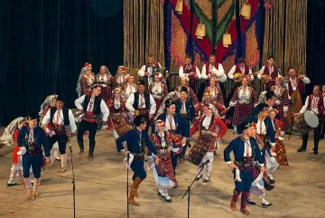 Неврокопски ансамбъл с турне в Македония