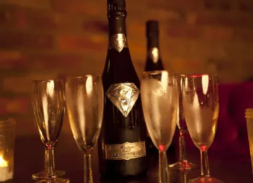 $2 млн. за най-скъпото шампанско