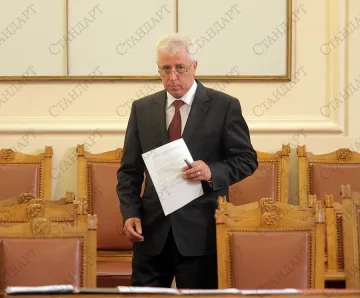 Шефът на ВМА: Колкото и пари да се налеят, трябва контрол