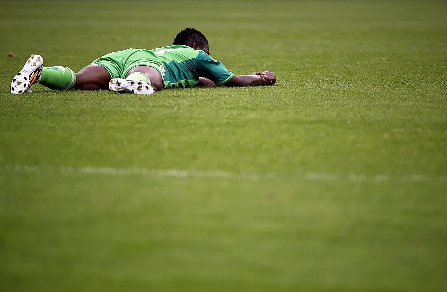 Нигерийците не тренират, искат си парите 