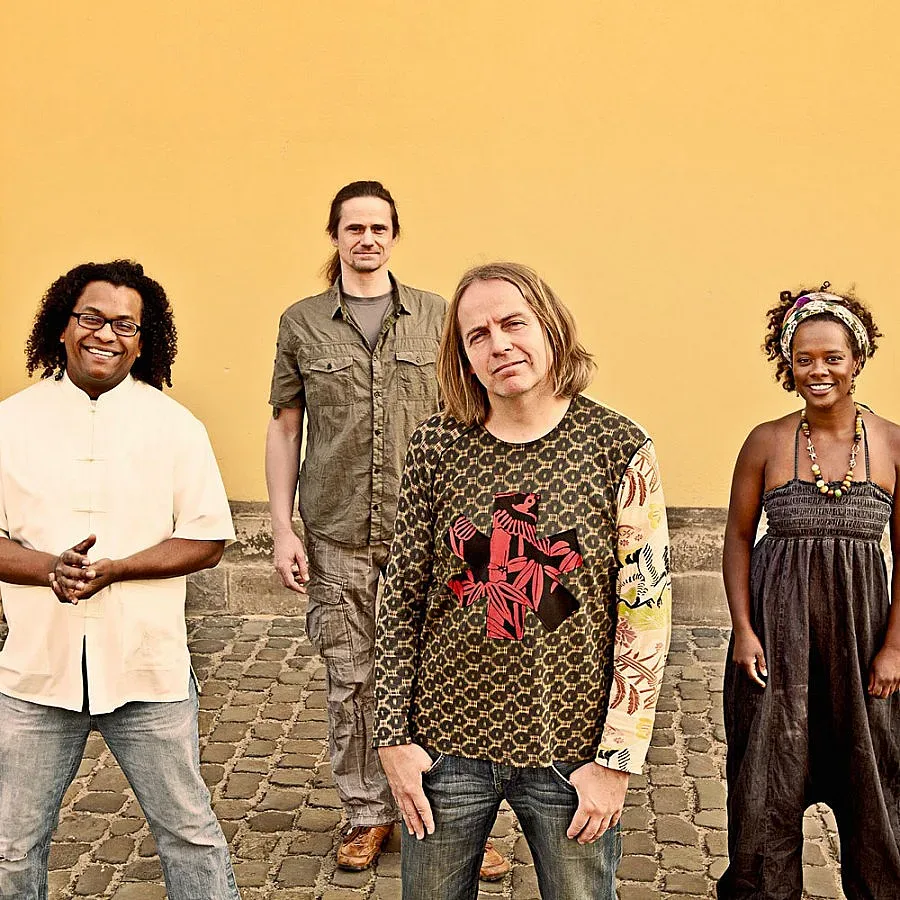 Двойна доза Mo’ Horizons в България