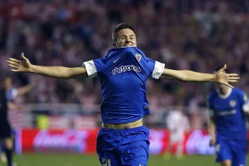 Юнайтед привлече Ерера, уреди и Люк Шоу 