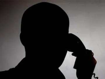 US закон пази шпиони издайници