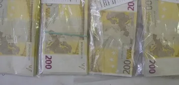 Хванаха 52 600 фалшиви евро на ГКПП „Дунав мост 2”