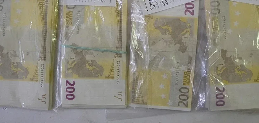 Хванаха 52 600 фалшиви евро на ГКПП „Дунав мост 2”