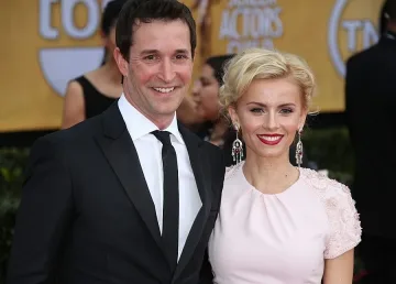 Ноа Уайли спретна тайна сватба