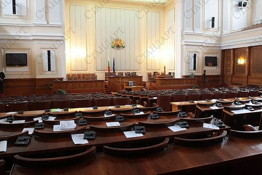 Парламентът не събра кворум, заседание няма да има