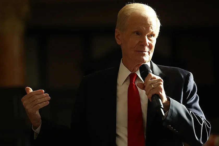 Директорът на НАСА: България има невероятно бъдеще