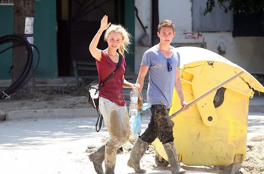 Сирийски летец загърби Париж, помага на Варна