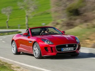 Бързата котка F-Type S
