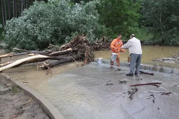 Доброволците в Аспарухово имат нужда от вода