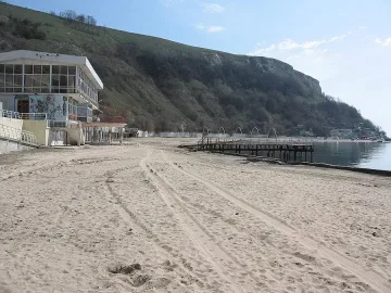 От 1 юли спасители бдят на пет неохраняеми плажа