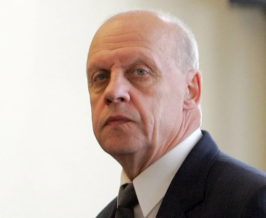 Сменен е зам.-министърът на финансите Кирил Желев