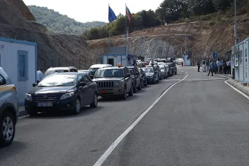 Румънци блокираха "Маказа"