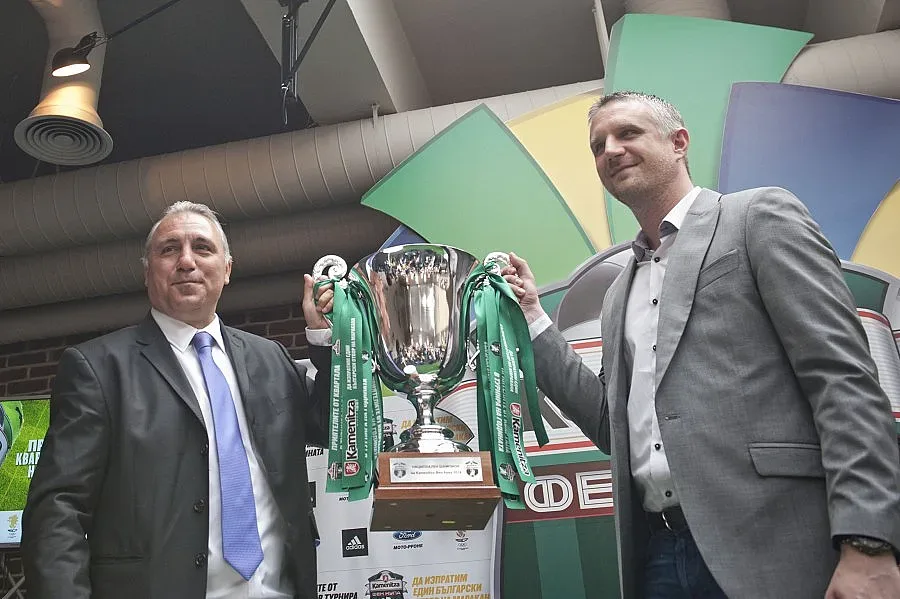 Стоичков: България не е на Световното заради лоша политика